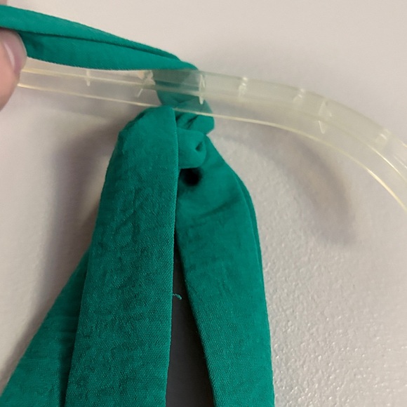 Elegant Green Sleeveless Dress Monteau brand - Picture 5 of 10